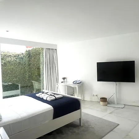 Signature 2 Guest house Porto